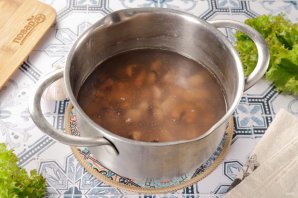 Салат с морским коктейлем