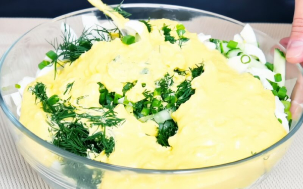 «Подснежник» — любимый салат с капустой всей моей семьи! Вкуснее не придумать