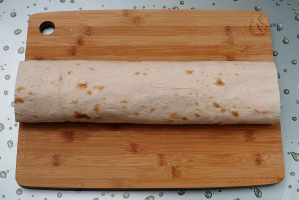 Рулет из лаваша с крабовыми палочками Рулет из лаваша с крабовыми палочками