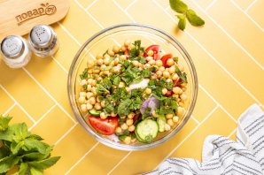 Салат с мятой